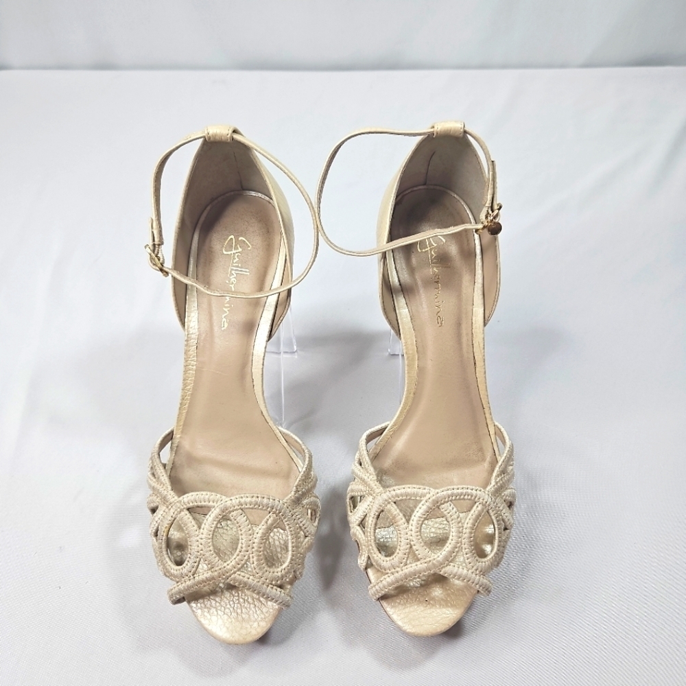 Guilhermina Cream Heels Size 7 - Picture 3 of 8